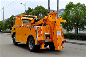 台江高速路拖车费